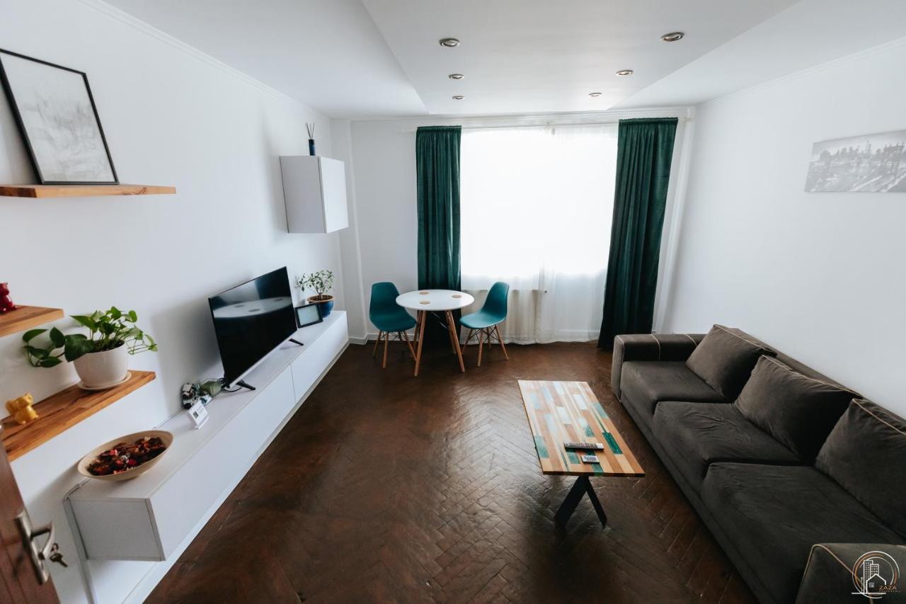 Zaza Apartament - Central Area, With Balcony Târgu Jiu Dış mekan fotoğraf